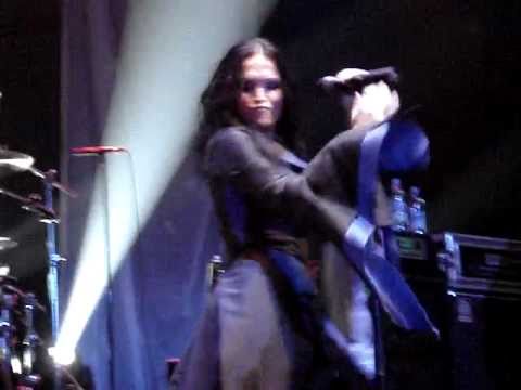 Tarja_Passion And The Opera (Russia, Moscow 02/12/2007) fragment