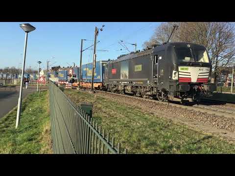 Black Vectron Locomotive Crossrail/ BLS-Cargo With LKW Walter Intermodal Train at Venlo NL 27.3.2022