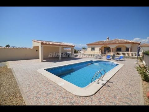 SOLD - Villa Mixto AH12361 - Very well situated three bed villa with an 8x4m pool