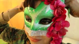 Mardi Gras masks DIY - Life Is Cake