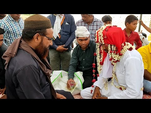 Nikaah me dulhe ko kitna  kalma padhaya jata