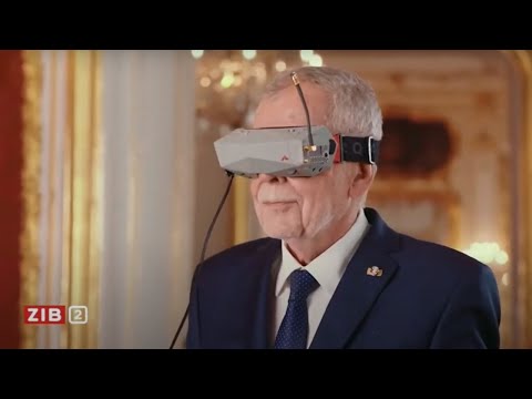 Flug durch die Hofburg feat. Alexander Van der Bellen