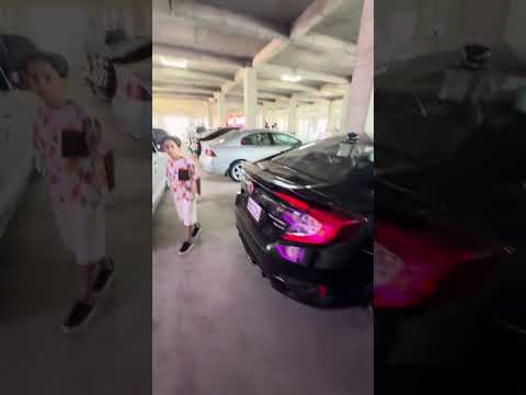 اگر آپ اختیارات تلاش کر رہے ہیں، تو صاف ستھرا سیاہ سوک X سے لے کر SUVs اور یہاں تک کہ 660cc کاروں تک