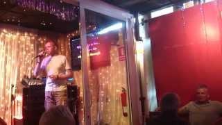 Liam Bailey - Homely Girl (UB40)