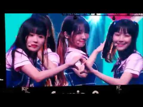 fromis_9: To Heart (Full Performance) - KCON NY 2018