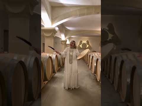 Olena UUTAi. Blessing for Château Saint Martin de la Garrigue 🇫🇷🍇🙌🏼