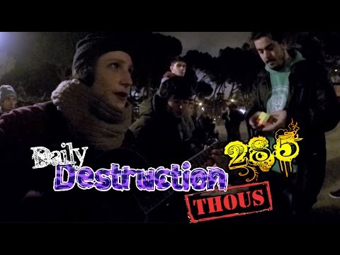 Daily Destruction Thous 285 - MIX de Noches, Guitarra Nueva y Canario Returns!