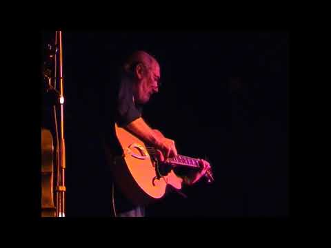 Electric mandolin solo "old pants blues".Mahjun & Giroux