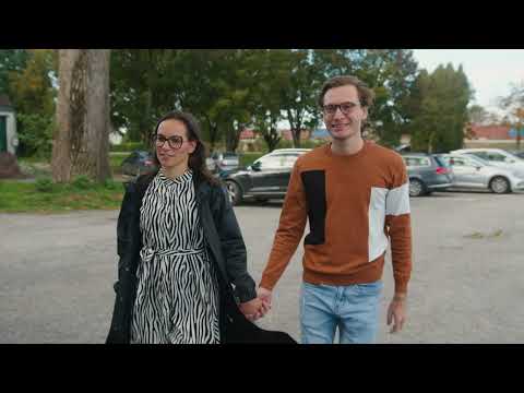 Anže Lanišek je podpis pogodbo za VITA NOVO CLASSIC - Leseno-stekleno hišo KAGER