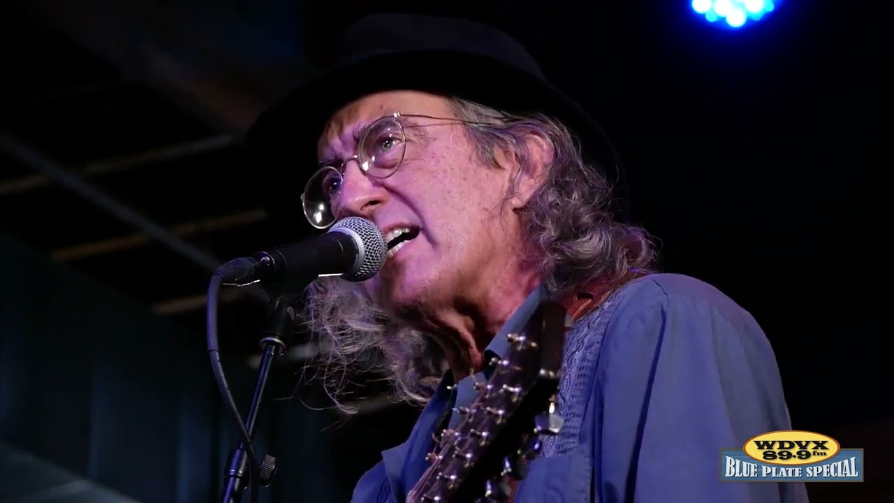 James McMurtry w/ BettySoo Tickets at The Harvester Performance Center