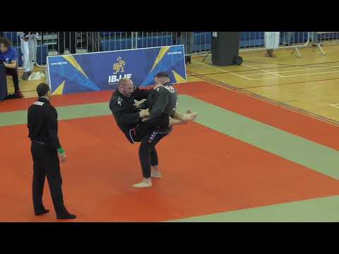 Martin Johannes Gobel vs Alexander Salisbury - IBJJF London Winter Open 2019 - Black Adult - Open