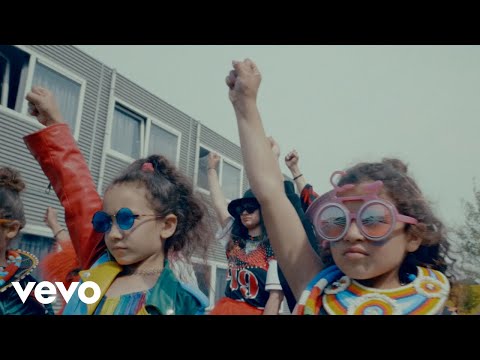 Anne-Fay - Imaginary Lines (Official Music Video)