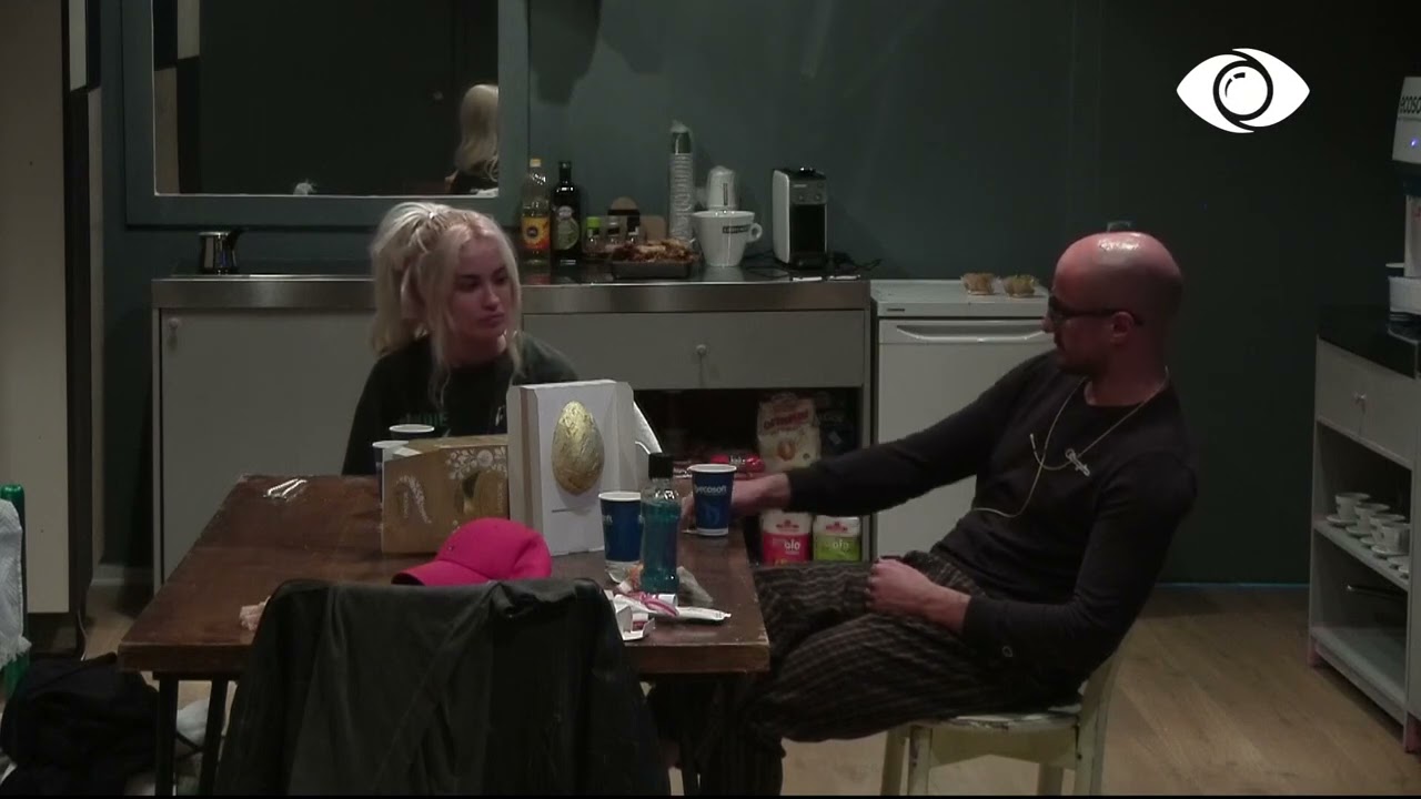 Ai grup nuk më pëlqen/ Kristi bisedon me Dean