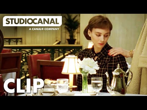 Carol (Clip 'Dinner')