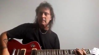 Claudio Marciello, (hacia el abismo solo)