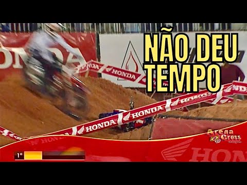 ANTHONY RODRIGUEZ ATROPEL3LANDO PAULO ALBERTO ! *foi por pouco*