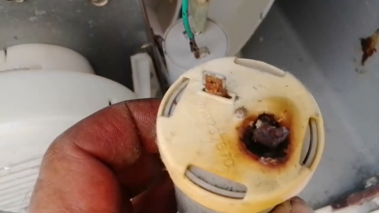 Watch Now Como trocar o capacitor de partida Consul facilite 11 kilos Como trocar o capacitor de partida Consul facilite 11 kilos