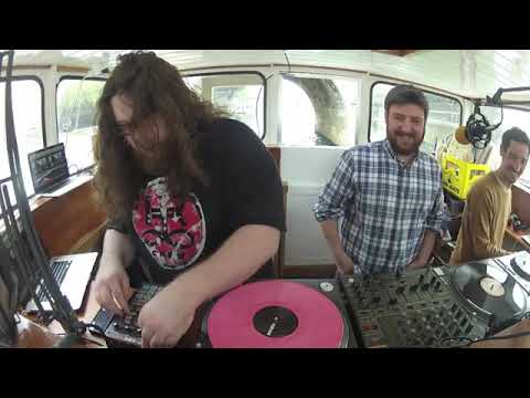 Jonwayne • The P Show #20 • Le Mellotron  (BEATS T.V)