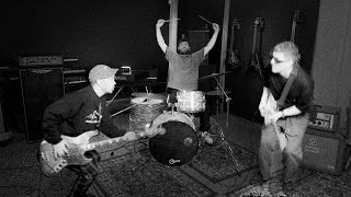 Download lagu RAYOS LASER - LA DISTANCIA (Full Album) mp3