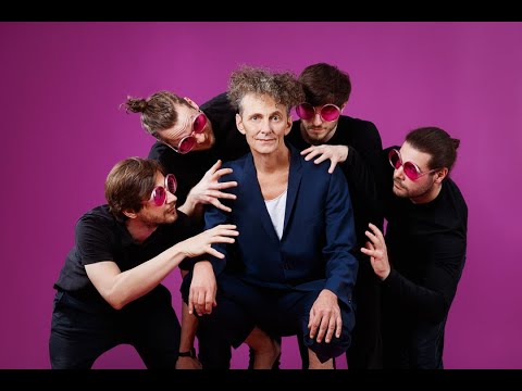 Purple is the Color »Lauter Niemand« feat. Christian Reiner