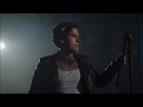 [RIVERDALE] Jughead almost gets roughed up again | Busted