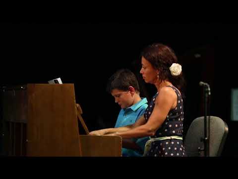 Hannikainnen: Mélabús keringő és Papp Lajos: A, b, c, d - Miskolczi Máté előadásában