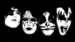 Kiss - You love me to hate you