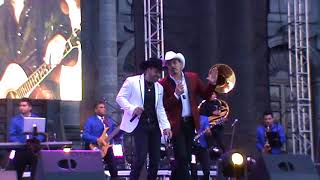 JOSE MANUEL FIGUEROA Y BOBBY PULIDO &quot;MARACAS&quot;