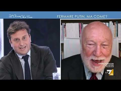 La frecciatina di Domenico De Masi a David Parenzo: "È ridicolo, a me pare strano che noi due, ...