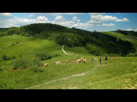 Cycle Trails 073 – White Carpathians 3 (Across Velký Lopeník to Velká Javořina)