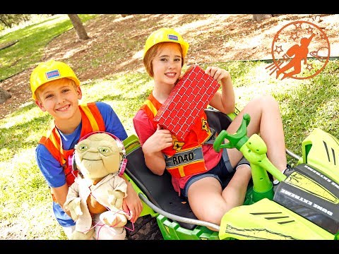 Little Builders 11 - The Alone Time, Friendship Lessons and Yoda