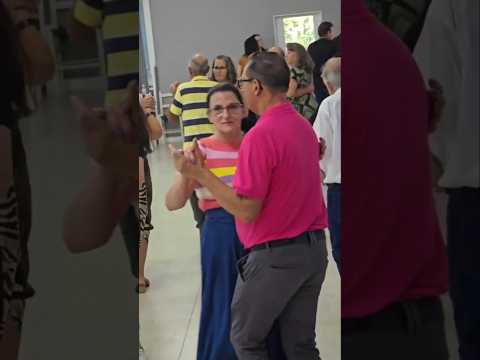nos idosos da cidade Norte em Dois Vizinhos no Paraná.Brasil #shotrs #baile #dancarinos #dança#dance