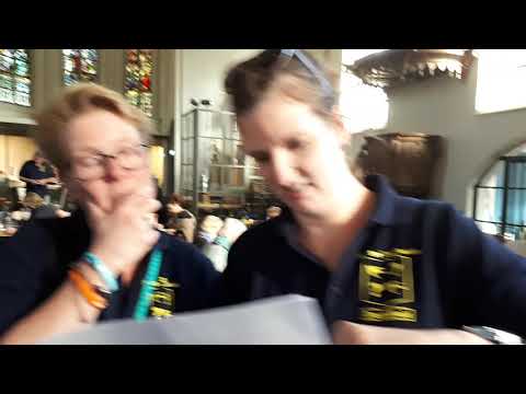 Geheime opdracht in Onze Kerk tijdens Dorpskwis Hooge Zwaluwe