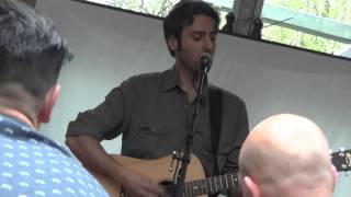 Ari Hest - One Track Mind, livingroomconcert Den Bosch