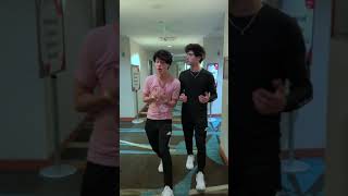 Download lagu That One Friend Who Can Sing mp3