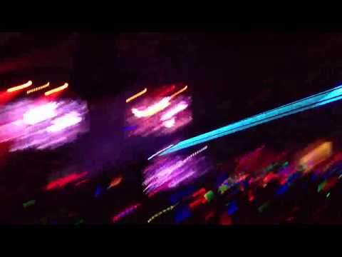 Nicky Romero. Bounce. Led'12