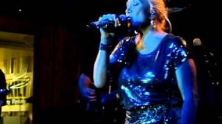 Tanya Tucker @ Mo&#39;s Place - Down To My Last Teardrop