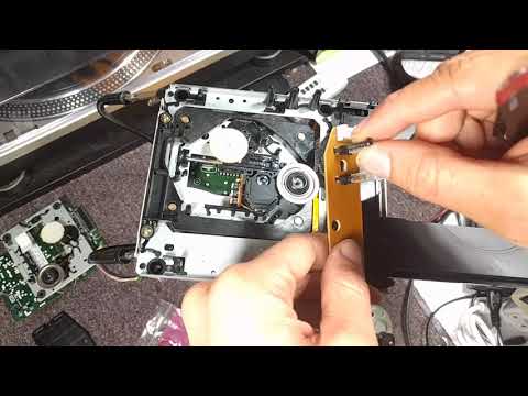 Sega CD Model 1 Tray Function Explained