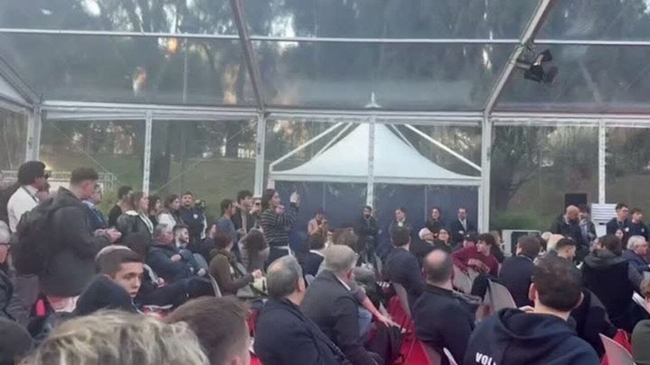 Bernini ad Atreju contestata dagli studenti di medicina