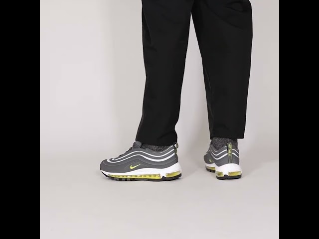 nike 720 noir et gris