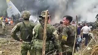 Download lagu Dozens killed, injured in Colombia military plane crash mp3 Download lagu Dozens killed, injured in Colombia military plane crash mp3