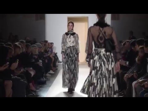 Blugirl Fall/Winter 2016/2017 Collection - Milan Fashion Week