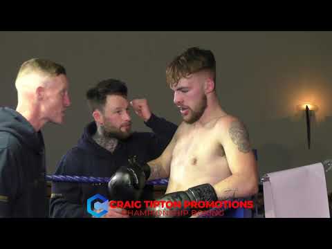 Rise of the Fighter 9 Welterweight Staffs Novice Title Ethan Ball V Mackenzie John