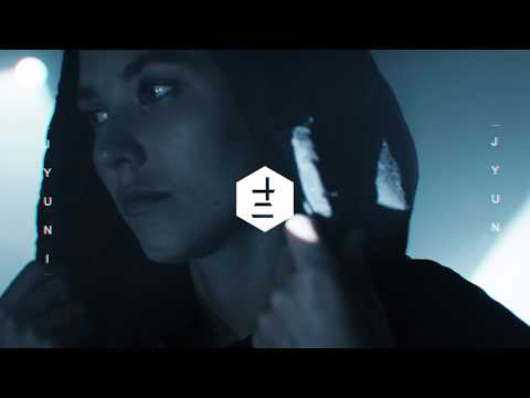 ASICS | JYUNI Aiiro Collection