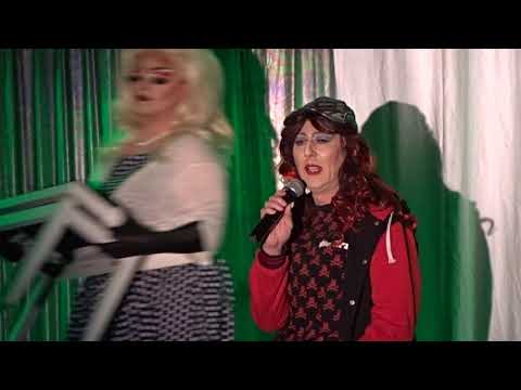 M. Rockefeller ft. Mira Coli&Molly Mountain Live @Kulturschock – Manchmal haben Frauen (Die Ärzte)