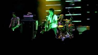 Sam Roberts - stripmall religion (live Calgary 01-19-09)