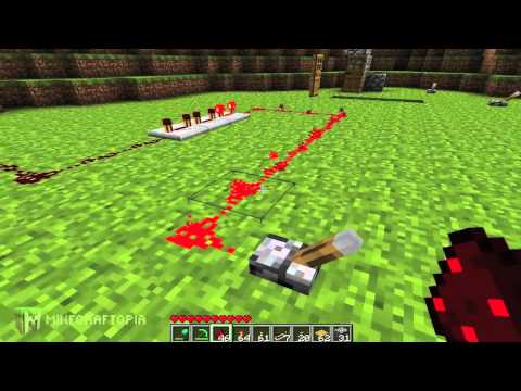 Minecraft Tutorial: Basic Redstone Circuits (Minecraftopia)