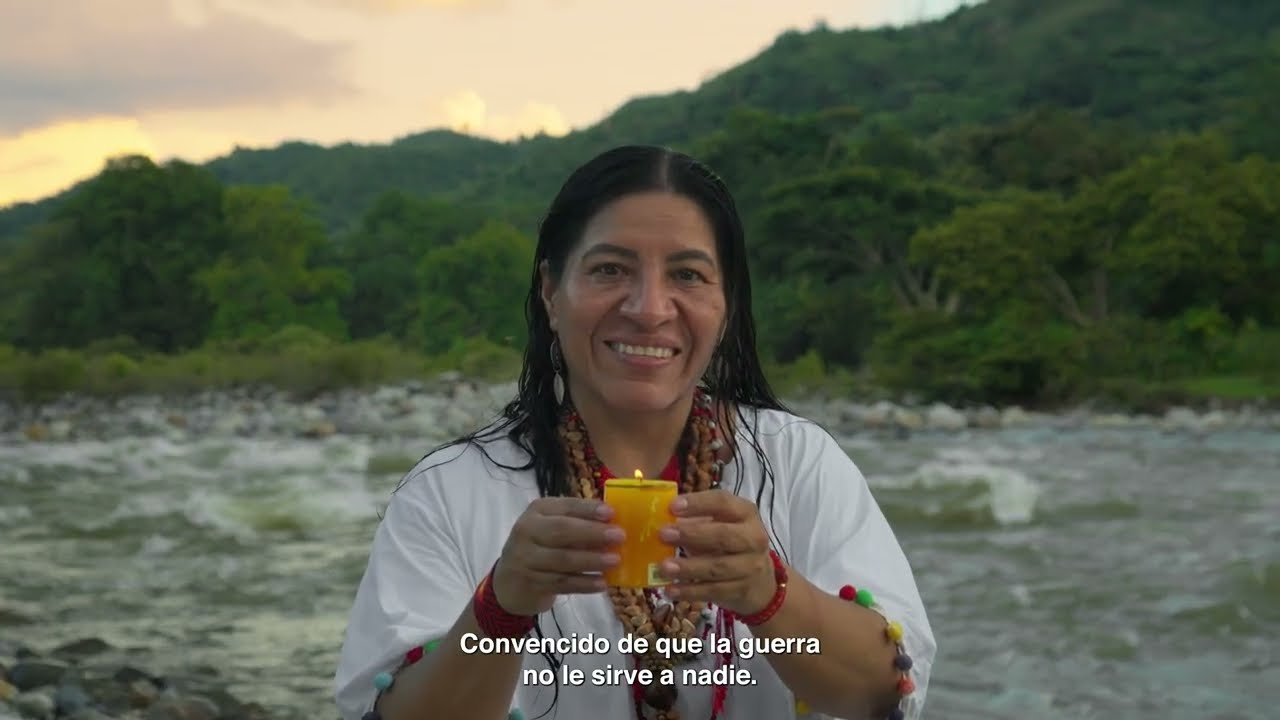 Con la paz entre las manos - Trailer documental