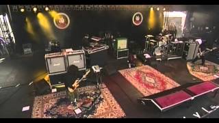 Deftones - When Girls Telephone Boys (Live) - 2006