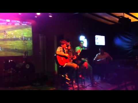 Lucas e Vinicius no kaza Bebedouro